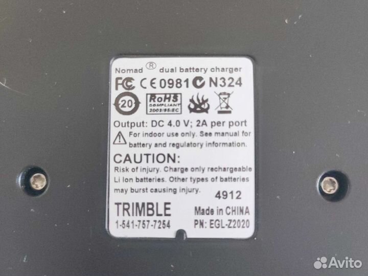 Оригинальная з.у. для тахеометра Nikon