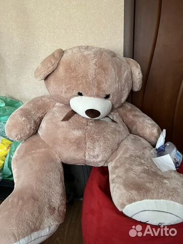 Плюшевый медведь