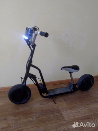 Электросамокат 600 Вт