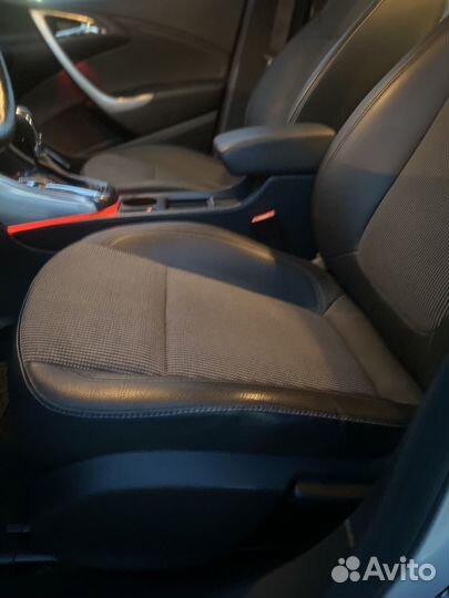 Opel Astra 1.6 AT, 2010, 38 500 км