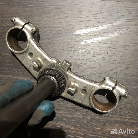 Нижняя траверса для suzuki gsf600 bandit 95-99