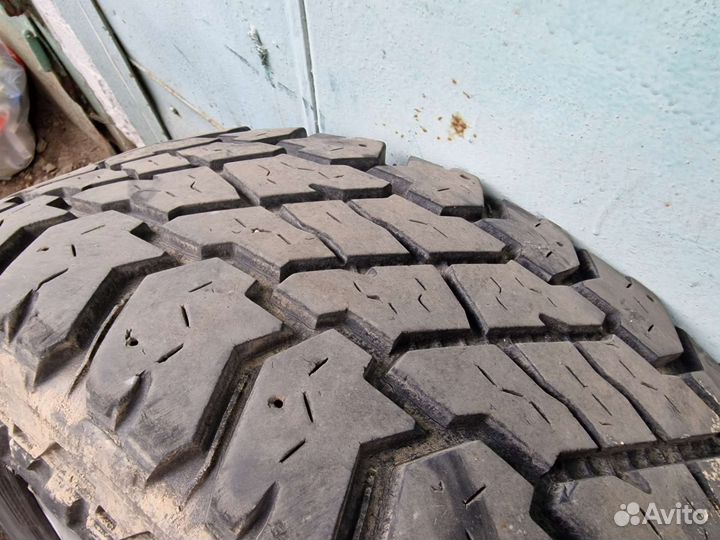 Cooper Discoverer S/T Maxx 285/70 R17 121Q