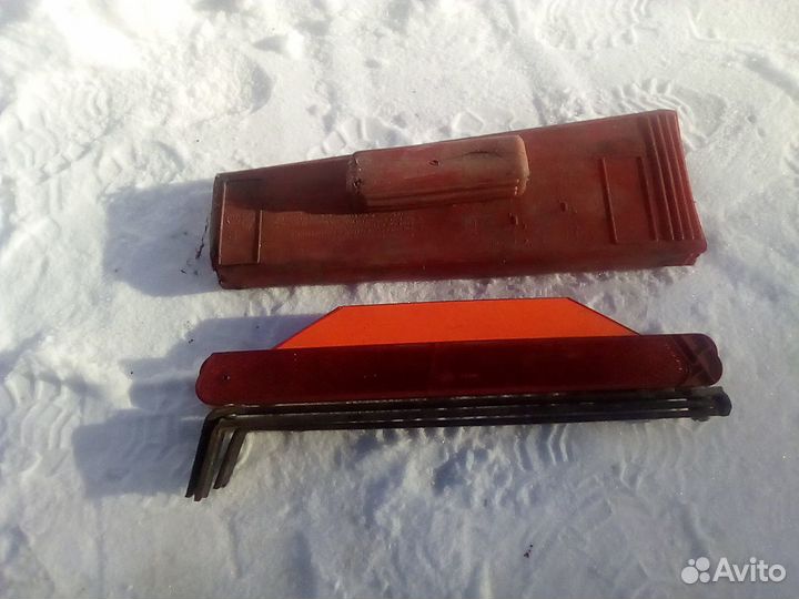 Знак аварийной остановки