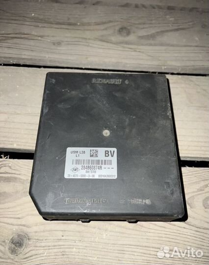 Блок предохранителей Renault Megane 3