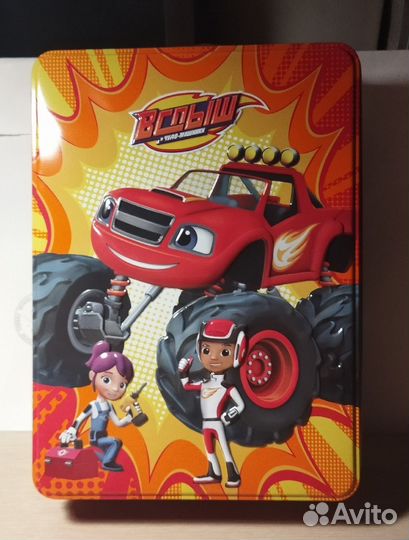 Жесть коробка от новогоднего подарка Мультфильмы