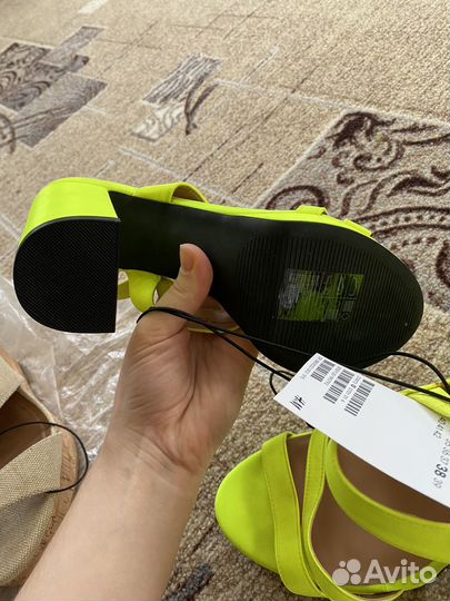 Босоножки новые H&M 38