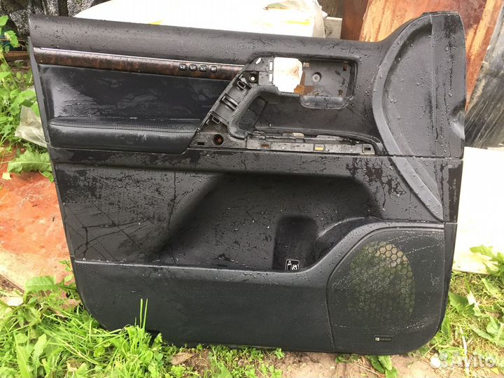 Тойота Ланд Крузер 200