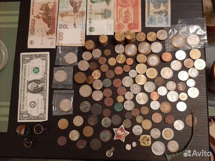 Монеты и банкноты обмен на ноутбук