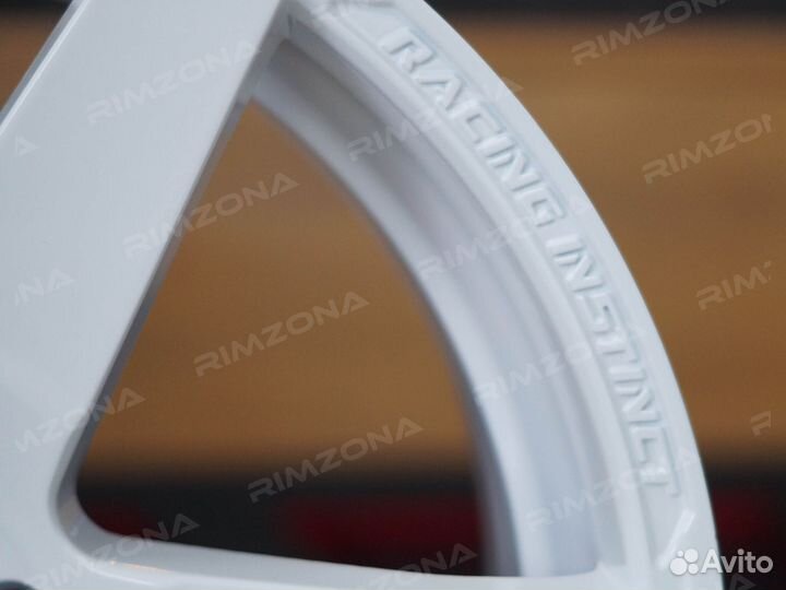 Литые диски R18 на Hyundai. Арт2032