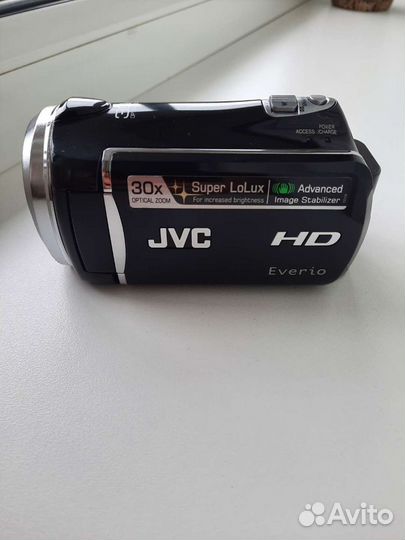Видеокамера цифровая JVC Everio