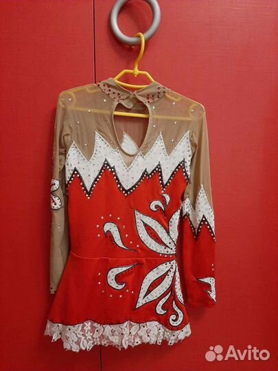 Костюм для художественной гимнастики