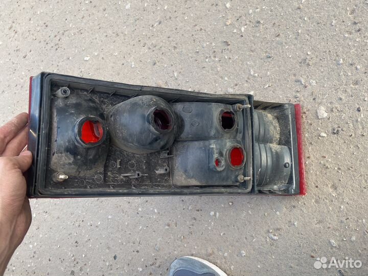 Фонарь правый 08-15