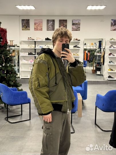 Бомбер Monument Elements