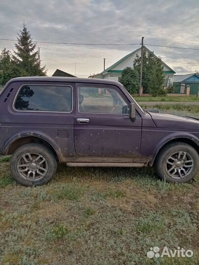 LADA 4x4 (Нива) 1.7 МТ, 2001, 170 000 км