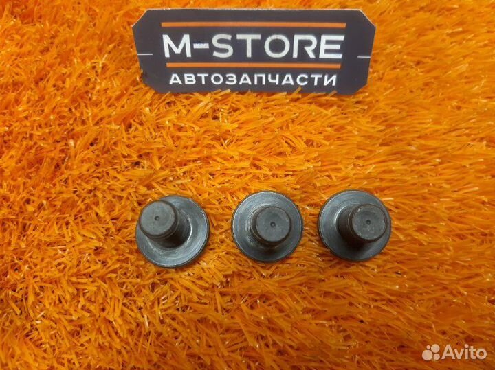 Болт гидротрансформатора Audi A5 8T cdnc 2010