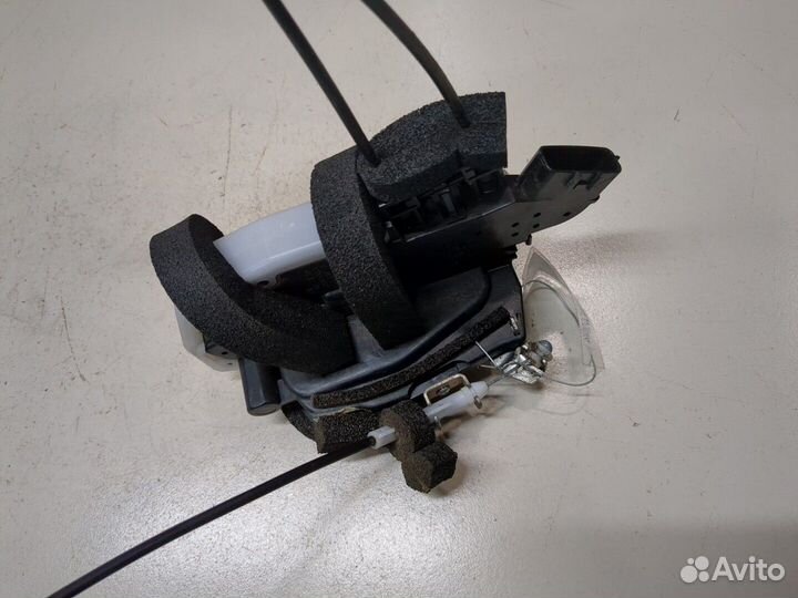 Замок двери Nissan Juke, 2010