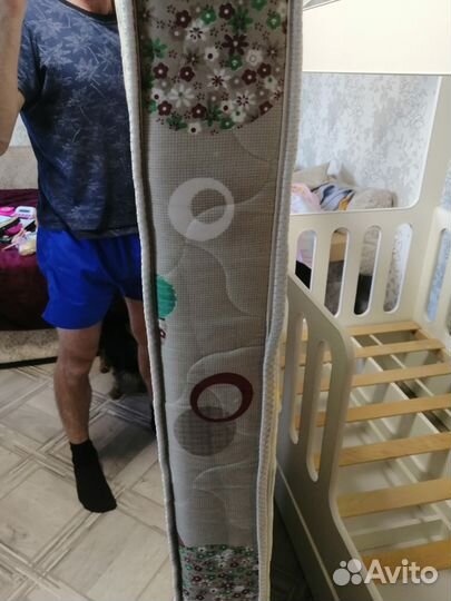 Детская кровать домик с матрасом