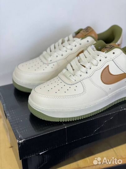 Кроссовки Nike Air Force 1