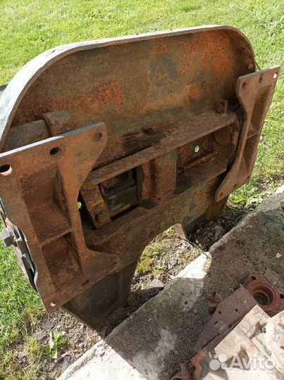 Седло на тягач