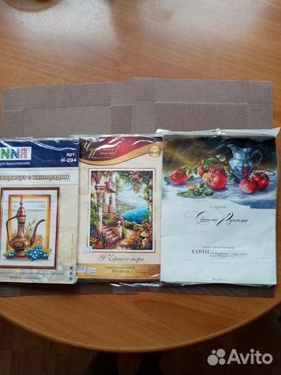 Остатки от наборов для вышивки крестиком