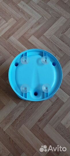 Сиденье в ванную для купания малыша