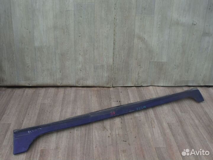 Порог накладка левая Mazda 3 BK хэтчбек 2004