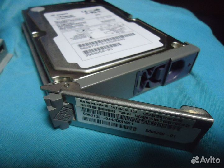 Жесткий диск Seagate 36Gb scsi 80 Pin 3.5