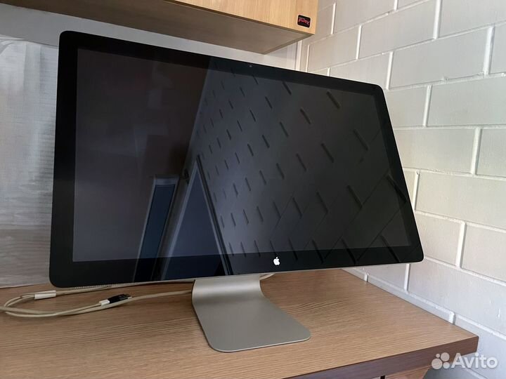 Монитор Apple Cinema Display LED 27-Inch (A1316)