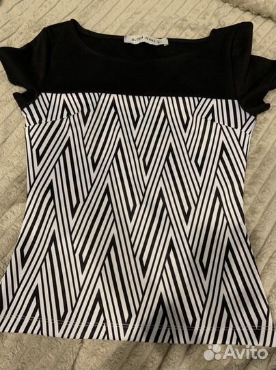 Футболка блузка