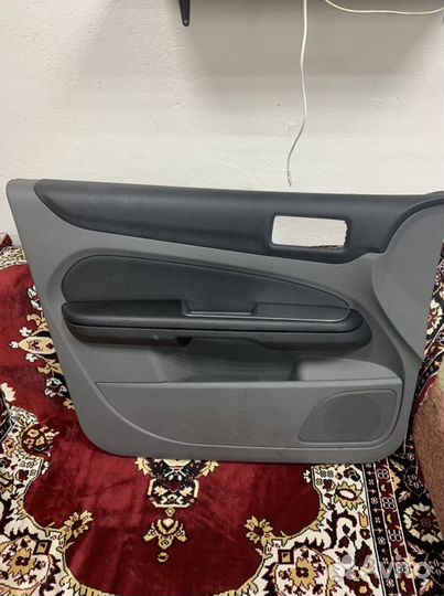 Дверная карта передняя Ford focus 2