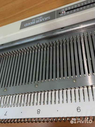 Вторая фонтура Silver Reed SRJ70