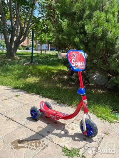 Самокат детский трехколесный