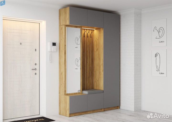 Прихожая с пеналом