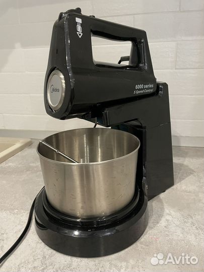 Миксер Midea