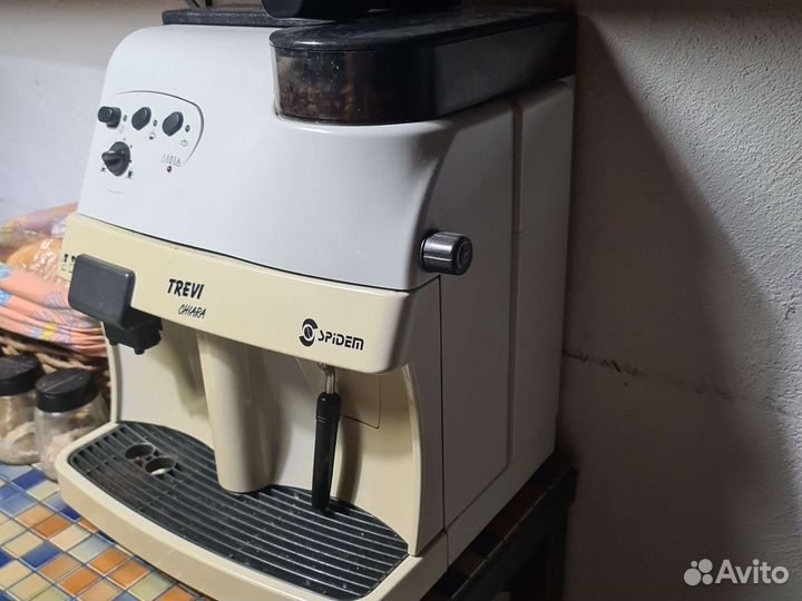 Кофемашина saeco