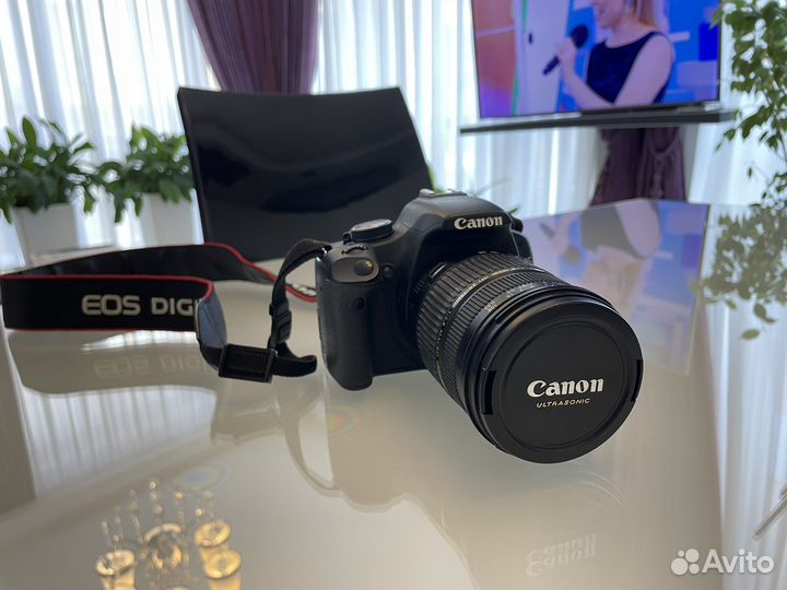 Зеркальный фотоаппарат Canon 500d