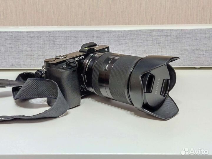 Sony a6000 kit + 50 f1.8 + 18-200 le