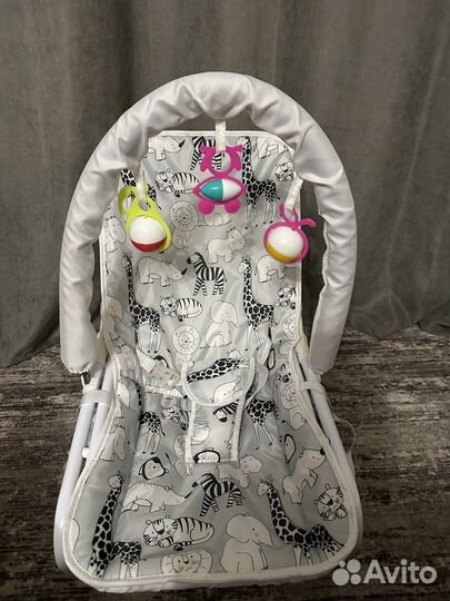 Шезлонг для новорождённого