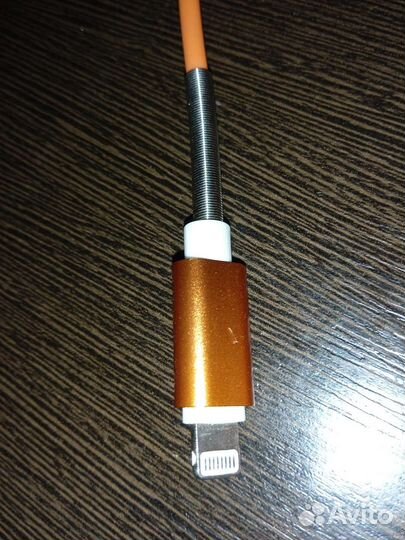 Зарядное устройство на iPhone