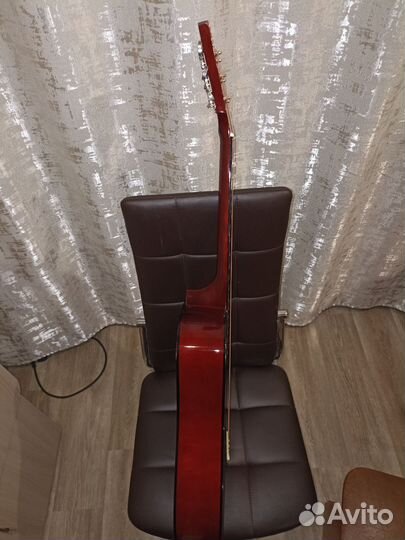 Гитара новая с аксессуарами