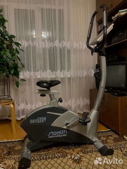 Велотренажёр oxygen fitness Stealth