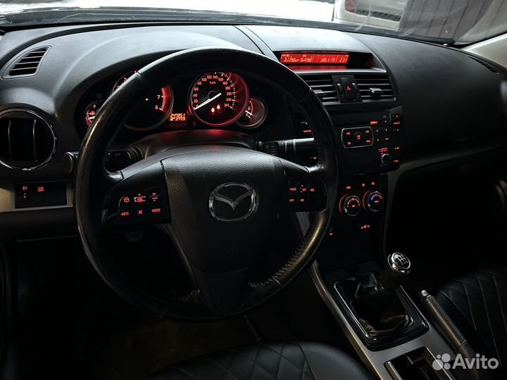 Mazda 6 1.8 МТ, 2011, 247 000 км