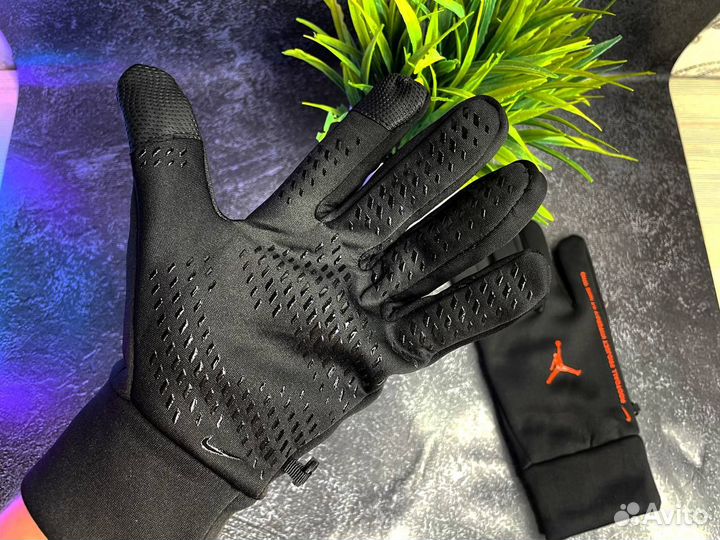 Перчатки Jordan