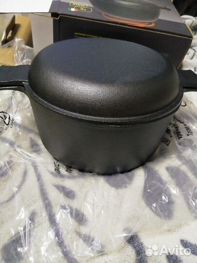 Кастрюля чугунная