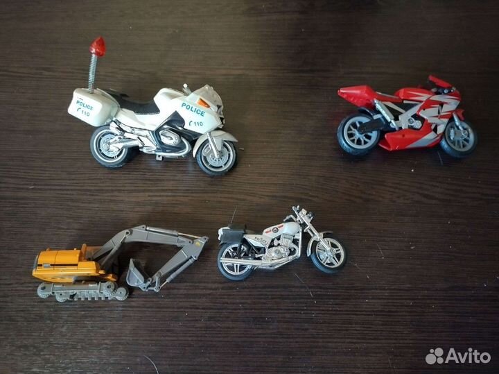 Модельные машинки