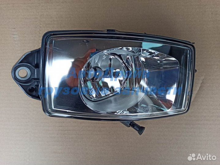 Противотуманка Рено Т серии с 2013 г