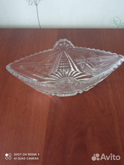 Хрустальна ваза