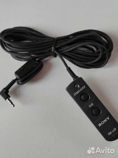 Проводной пульт Sony RM-LG2