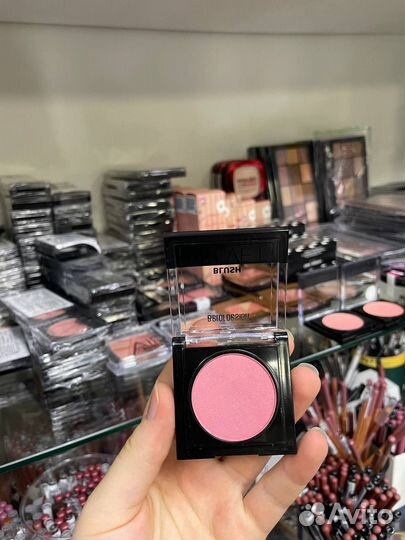 Румяна хайлайтер