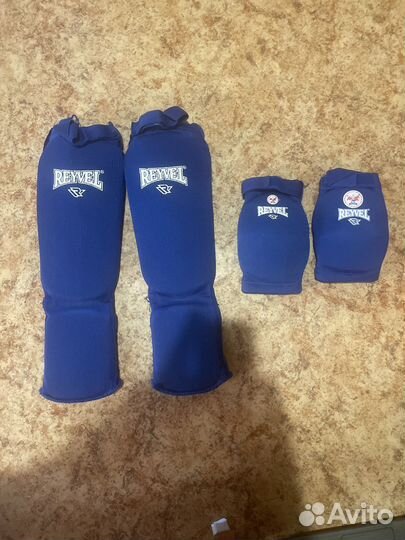 Жилет защитный Rewel и защита рук,ног